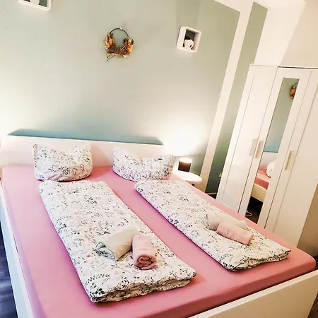 F1b - Urlaubsmagie - Helle Mit Sauna Und Pool