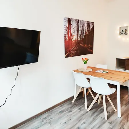 F1b - Urlaubsmagie - Helle Mit Sauna Und Pool Apartment