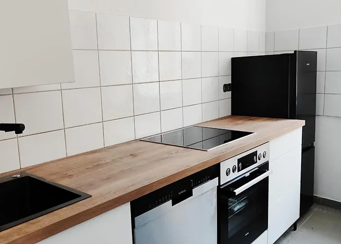 F1b - Urlaubsmagie - Helle Mit Sauna Und Pool Appartement Sebnitz