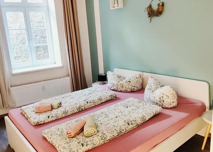 F1b - Urlaubsmagie - Helle Mit Sauna Und Pool Appartement Sebnitz