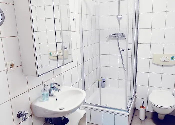 F1b - Urlaubsmagie - Helle Mit Sauna Und Pool *